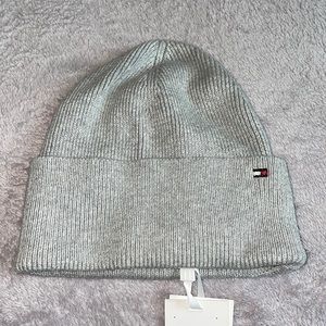 NWT Tommy Hilfiger grey gray beanie OS